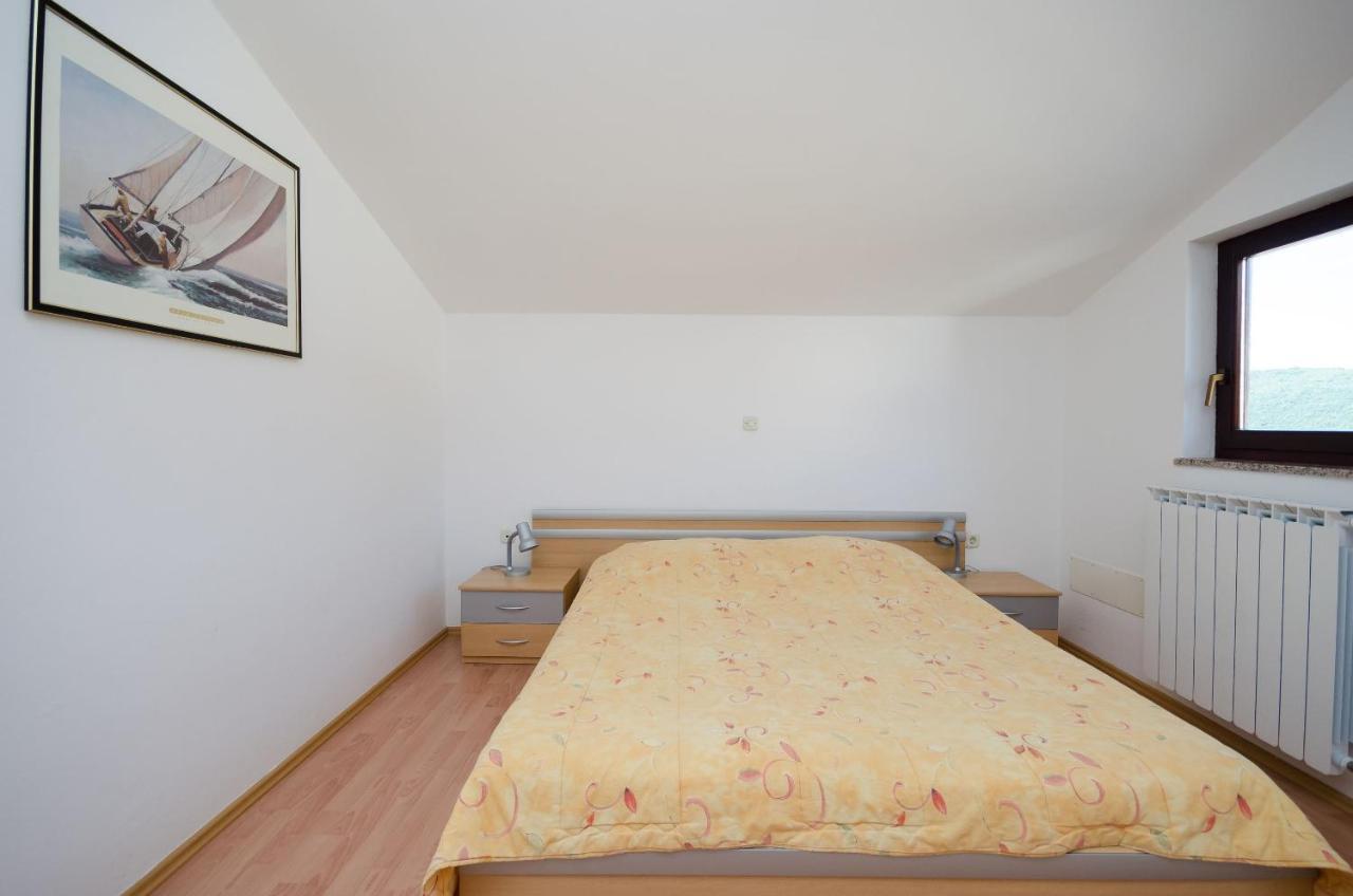 Apartments Slavica Рабац Екстериор снимка