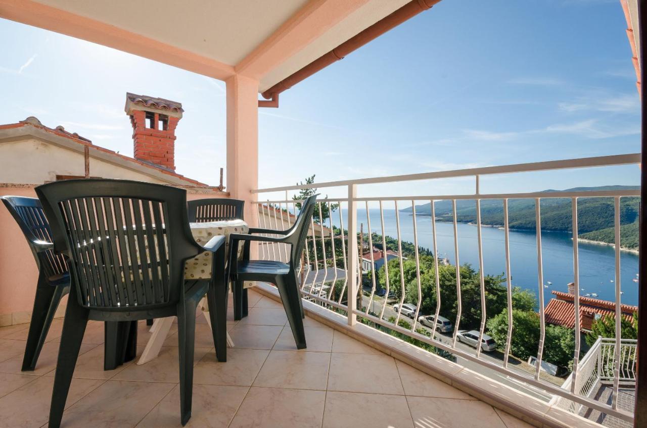 Apartments Slavica Рабац Екстериор снимка
